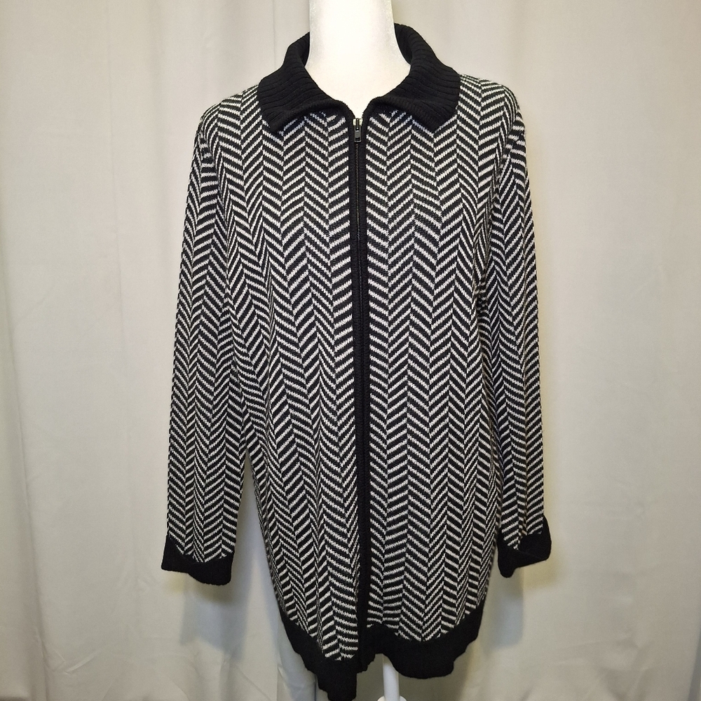 Talbots L Black White Chevron Pattern Collared Zi… - image 2